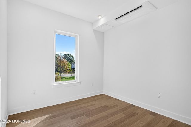 1 5th Avenue 209, Neptune City, NJ 07753
