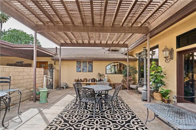 6016 E Texas, Bakersfield, CA 93307