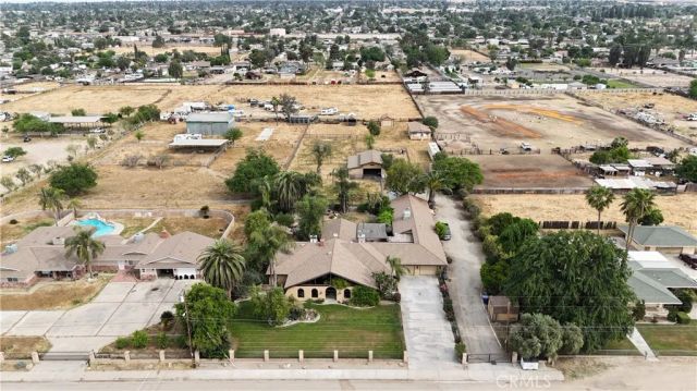 6016 E Texas, Bakersfield, CA 93307