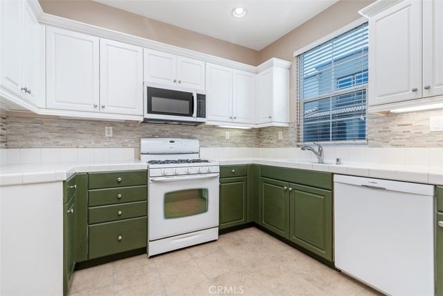 13283 Zivi, Chino, CA 91710