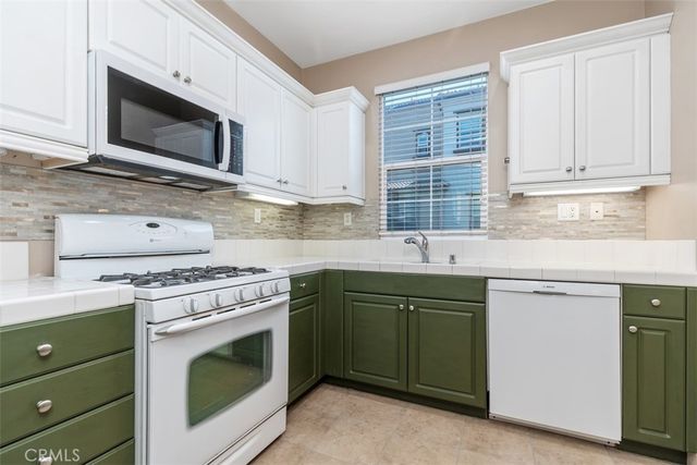 13283 Zivi, Chino, CA 91710
