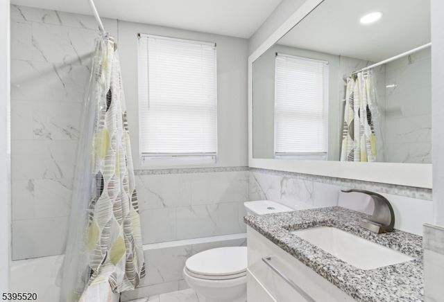 937 S Elmora Ave, Elizabeth City, NJ 07202