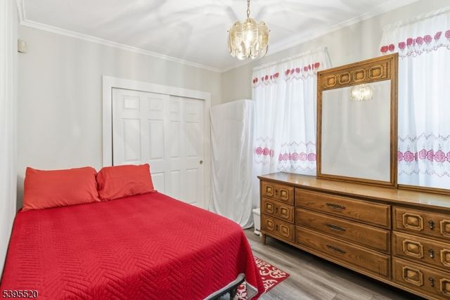 937 S Elmora Ave, Elizabeth City, NJ 07202