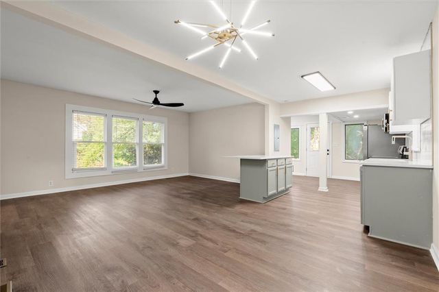 220 Woods Drive NE, Marietta, GA 30060