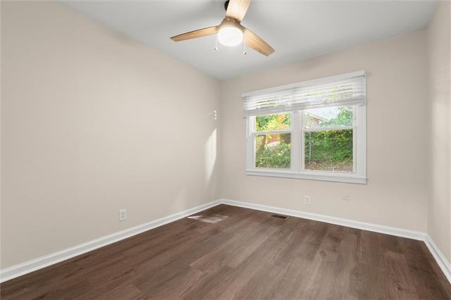 220 Woods Drive NE, Marietta, GA 30060