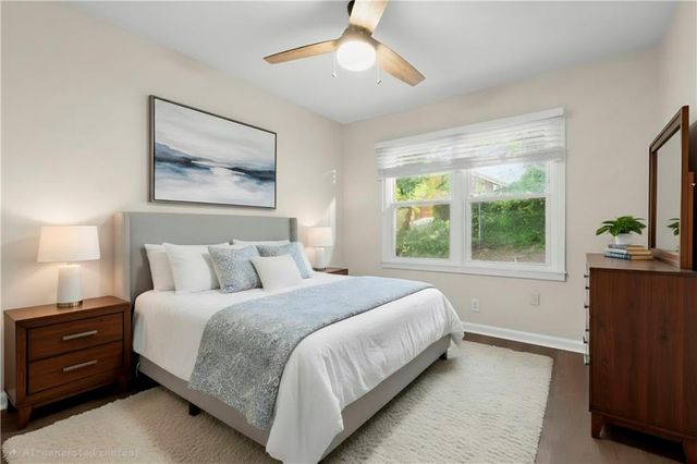 220 Woods Drive NE, Marietta, GA 30060