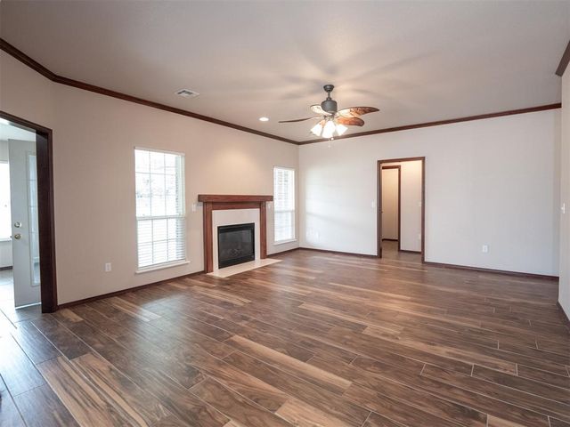 2264 Gray Dove Drive, Shawnee, OK 74804