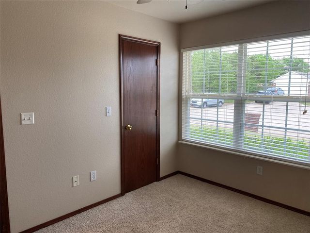 2264 Gray Dove Drive, Shawnee, OK 74804