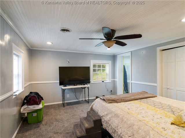 9 Observatory Road, Charleston, WV 25314