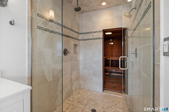 1 Island Drive 21, Norwalk, CT 06855