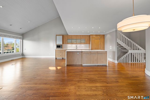 1 Island Drive 21, Norwalk, CT 06855