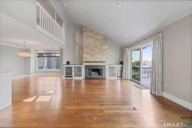 1 Island Drive 21, Norwalk, CT 06855