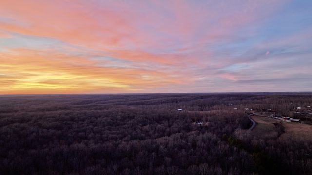 4 John Ross Hollow Rd, Erin, TN 37061