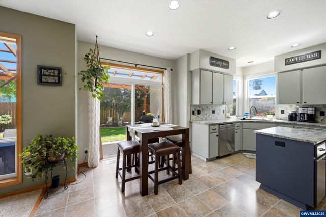 1512 Leewood Av NE, Keizer, OR 97303