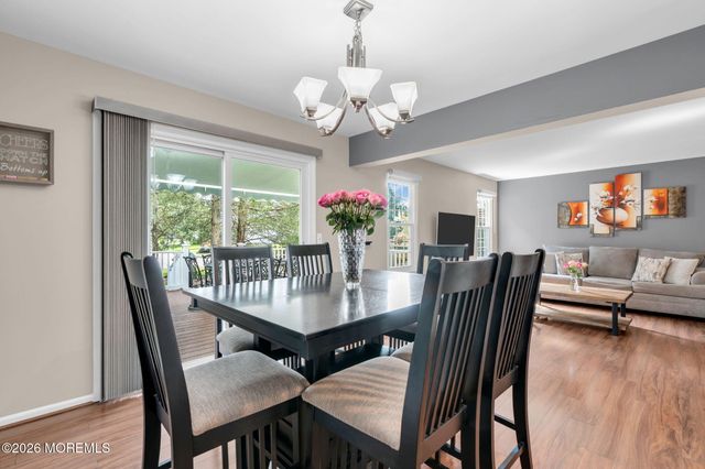 12 Munsee Trail, Branchburg, NJ 08876