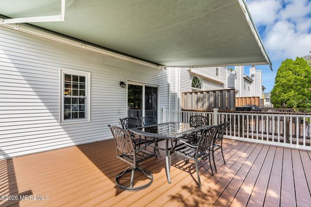12 Munsee Trail, Branchburg, NJ 08876