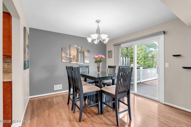 12 Munsee Trail, Branchburg, NJ 08876
