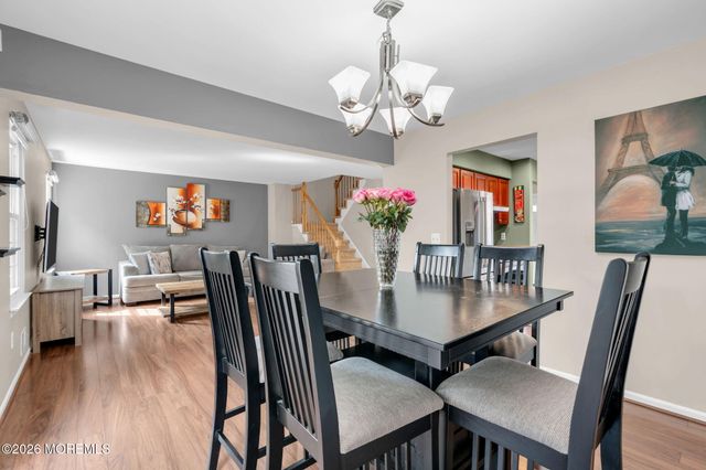 12 Munsee Trail, Branchburg, NJ 08876