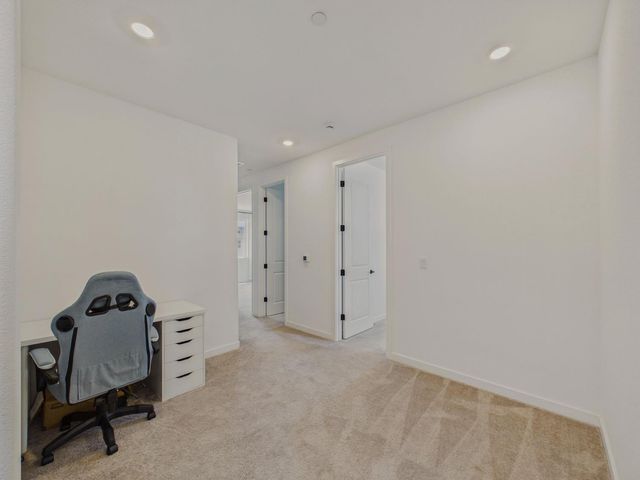 3276 Oak Trail Dr, Manteca, CA 95337