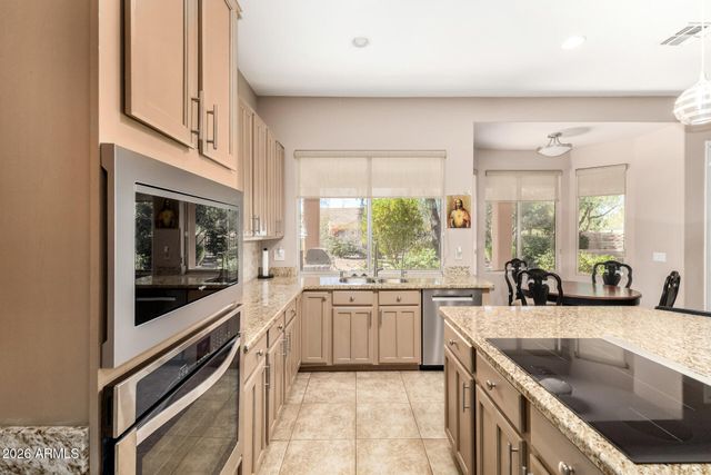 22256 N 55TH Street, Phoenix, AZ 85054