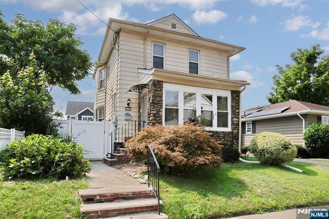 242 Central Avenue, Hawthorne, NJ 07506