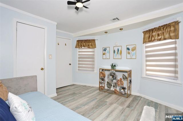 242 Central Avenue, Hawthorne, NJ 07506
