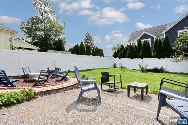 242 Central Avenue, Hawthorne, NJ 07506