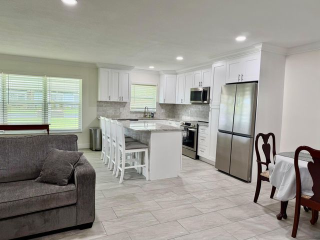 705 High Point Boulevard N C, Delray Beach, FL 33445