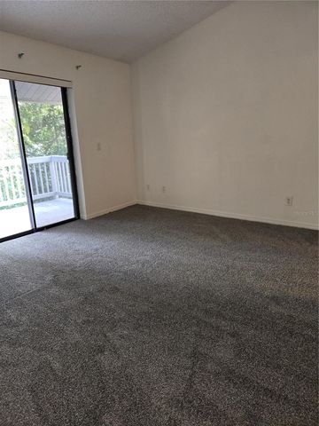 133 CROWN POINT CIRCLE 133, Longwood, FL 32779