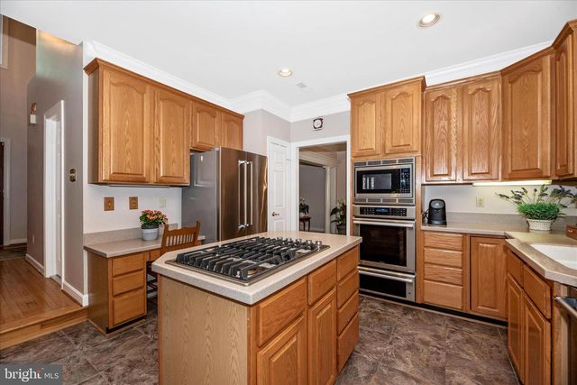 3311 KNOLLS PKWY, Ijamsville, MD 21754