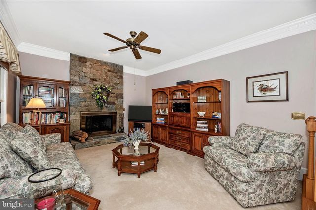 3311 KNOLLS PKWY, Ijamsville, MD 21754