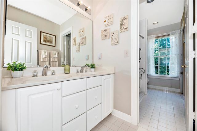 3311 KNOLLS PKWY, Ijamsville, MD 21754