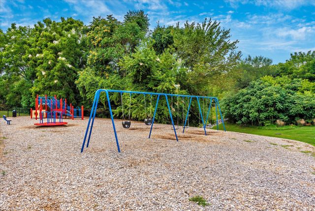 3311 KNOLLS PKWY, Ijamsville, MD 21754