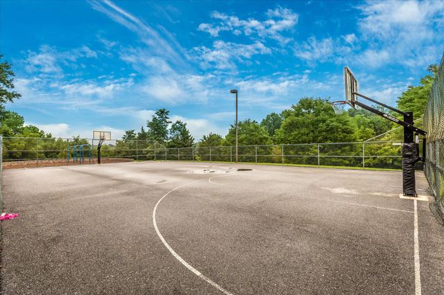 3311 KNOLLS PKWY, Ijamsville, MD 21754