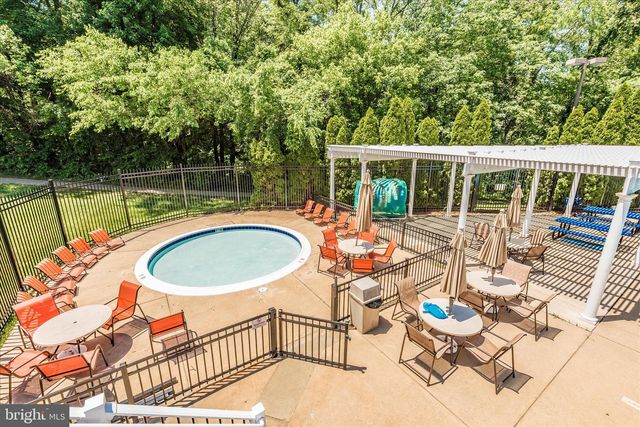 3311 KNOLLS PKWY, Ijamsville, MD 21754