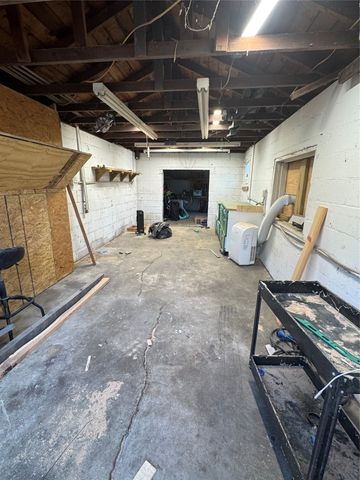 117 S 65th West Avenue, Tulsa, OK 74127