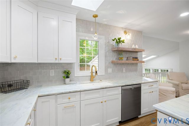 602 Red Maple Dr, Goochland, VA 23103