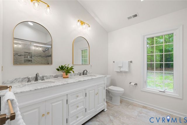 602 Red Maple Dr, Goochland, VA 23103