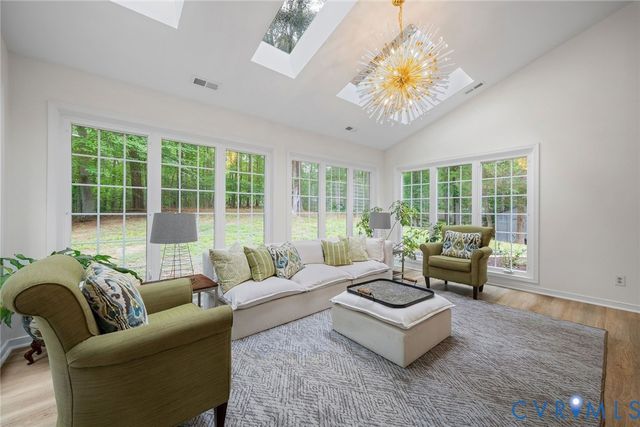 602 Red Maple Dr, Goochland, VA 23103