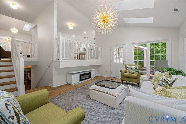 602 Red Maple Dr, Goochland, VA 23103
