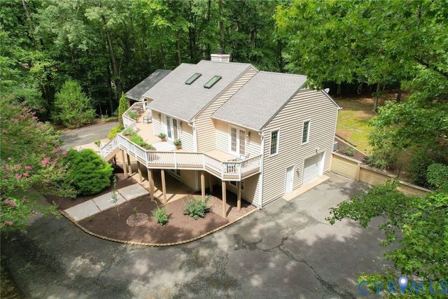 602 Red Maple Dr, Goochland, VA 23103