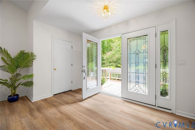 602 Red Maple Dr, Goochland, VA 23103