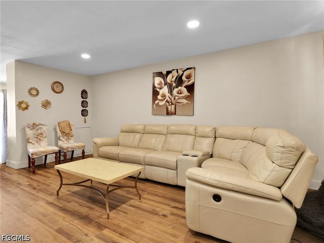 1560 Colonial BLVD 235, Fort Myers, FL 33907