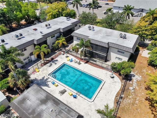 1560 Colonial BLVD 235, Fort Myers, FL 33907