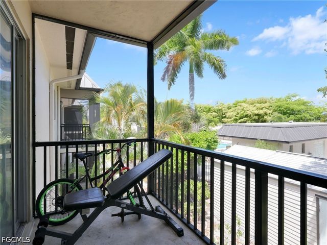 1560 Colonial BLVD 235, Fort Myers, FL 33907