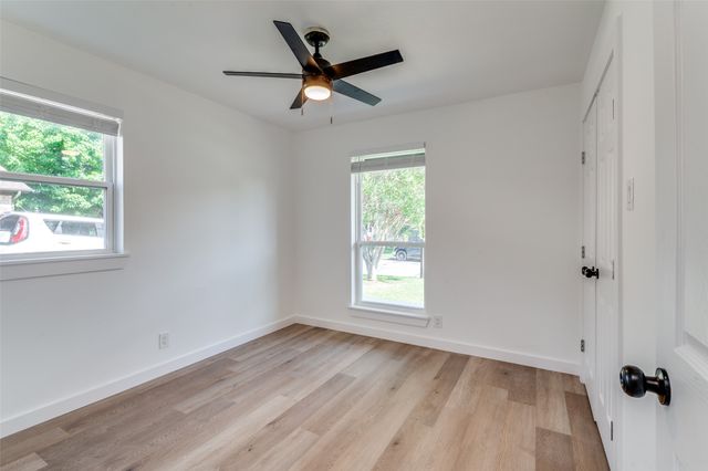 1101 Spring Brook Drive, Bedford, TX 76021