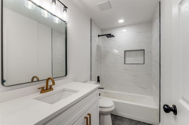 1101 Spring Brook Drive, Bedford, TX 76021