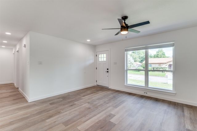 1101 Spring Brook Drive, Bedford, TX 76021