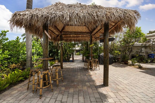 2648 NE 32nd St, Fort Lauderdale, FL 33306