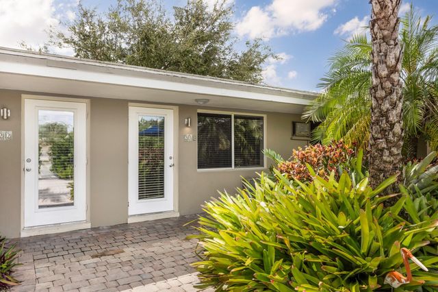 2648 NE 32nd St, Fort Lauderdale, FL 33306